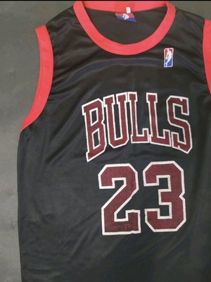 Jordan jersey used, size Large