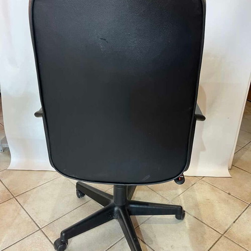 Black office chair with armrests, leatherette, 110x66x50 cm