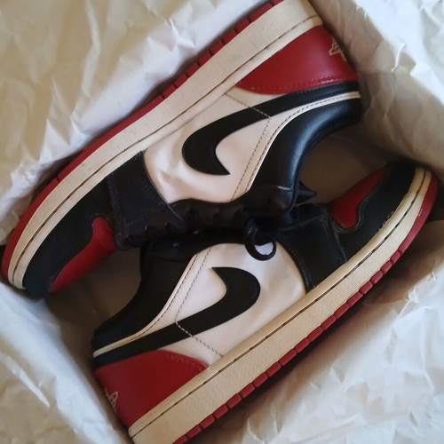 Nike Air Jordan 1 Low Black Toe used, size 42.5