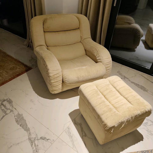 Armchair with ottoman like new, beige velvet fabric