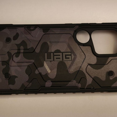 Samsung S24 Ultra UAG Pathfinder SE MagSafe case like new