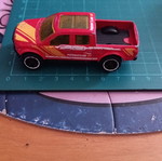 Hot Wheels 2017 HW Rescue '15 Ford F-150 παιχνίδι αυτοκίνητο, κόκκινο με κίτρινα και λευκά γραφικά