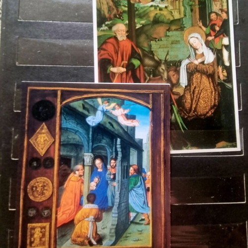Vintage festive album with 80 cards like new