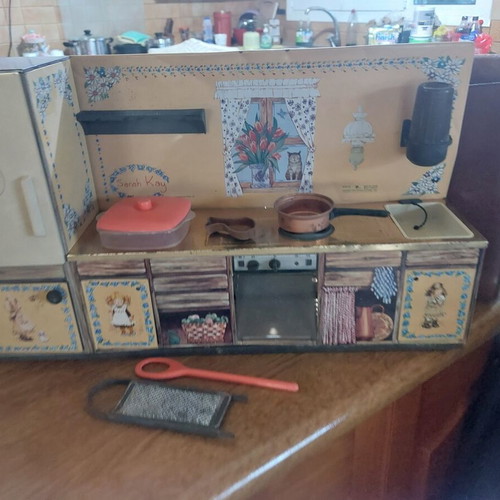 Sarah Kay Tin Kitchen 1970 used, rare