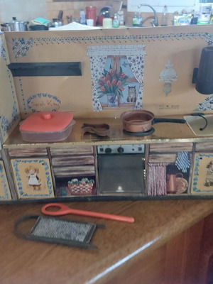 Sarah Kay Tin Kitchen 1970 used, rare