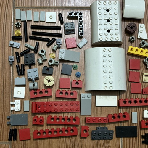 Vintage Lego Technic parts used, pack of 110