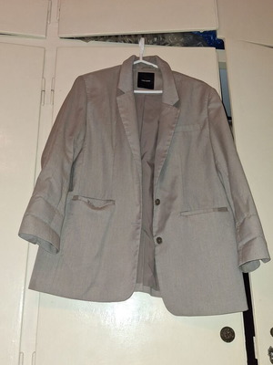 Vero Moda Oversized Jacket like new, beige and brown, size L