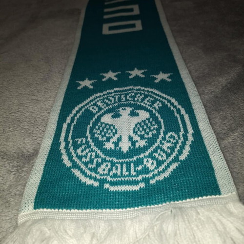 Adidas Deutschland scarf sample model like new