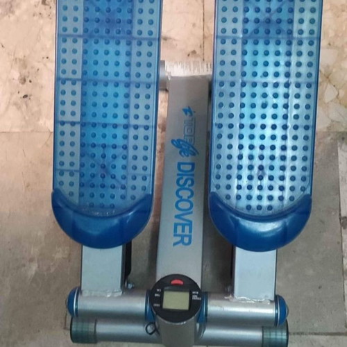 Stepper used with anti-slip pedals and bases, screen not working