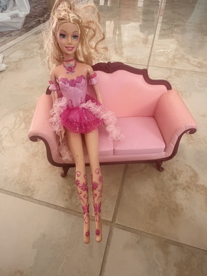 Barbie with sofa like new, genuine retro collectible