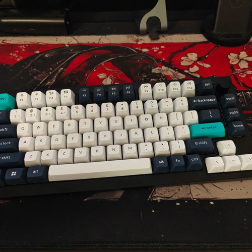 Keychron Q1 Max ANSI keyboard like new with knob