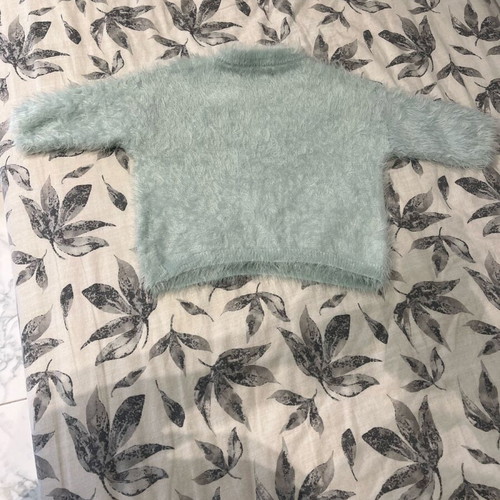 Fluffy top Small like new, sage color, 3/4 sleeve