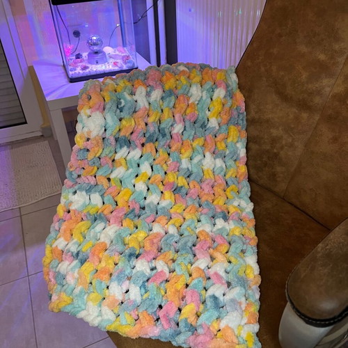 Handmade baby blanket from Alize Puffy yarn, new