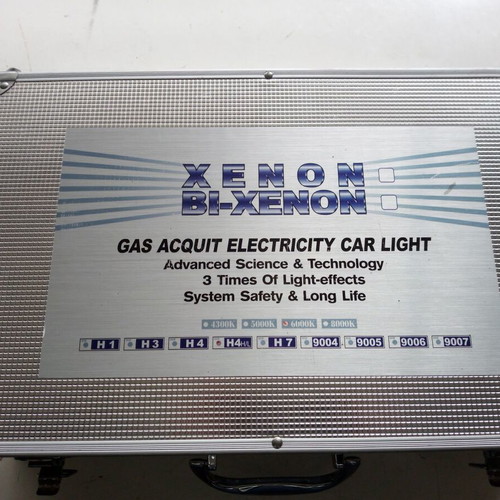 Bi-Xenon H4 Kit 6000K Cold White Lights Welldone new
