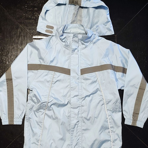 Lightweight jacket for boys like new, size 128
