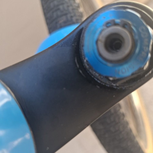 YT Industries Dirtjumper Slopstyle mountain bike, blue