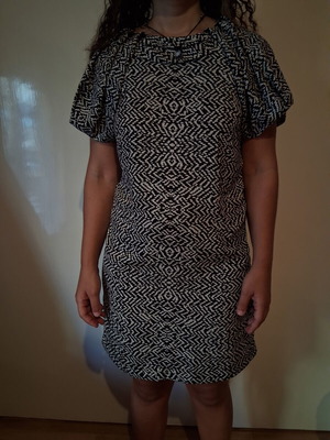Geometrical dress, black and white, size M