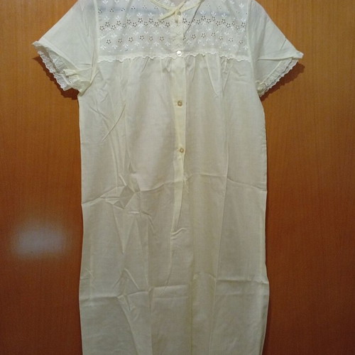 Nightgown A-Style new, light yellow, one size