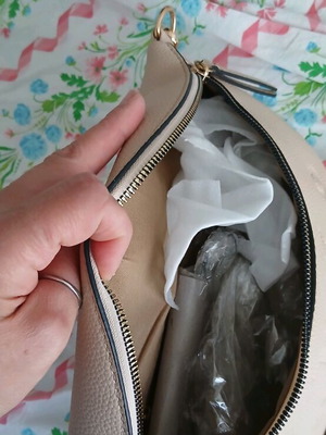 Beige banana bag like new