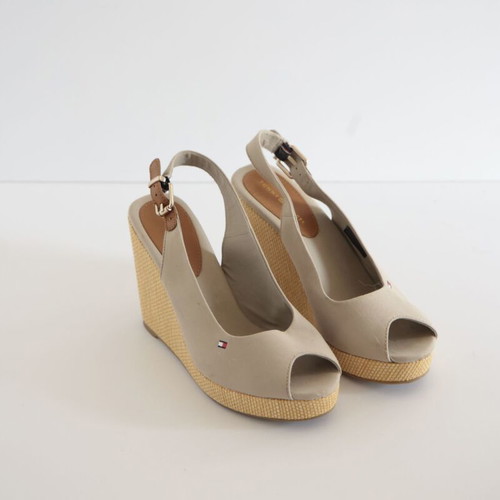 Tommy Hilfiger platform sandals, beige, size 39