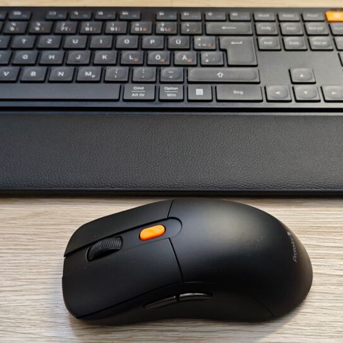 ProtoArc Bluetooth Wireless Keyboard and Mouse Rechargeable QWERTZ Layout