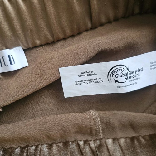 Edited pants used, gold color, size M 38 10