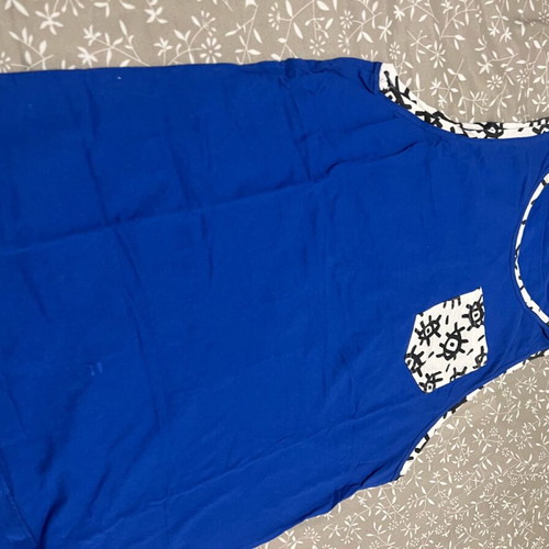 Sleeveless athletic tank top size large T-shirt sleeveless size Large Color royal blue 100% cotton