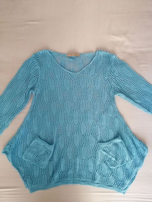 Pink woman blouse size M like new