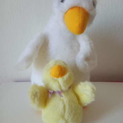 Ducks new set with large and small duck