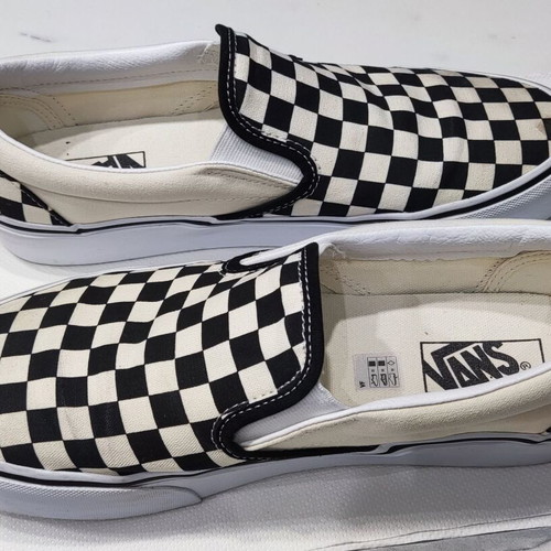 Vans shoes size 42 like new, black and white
