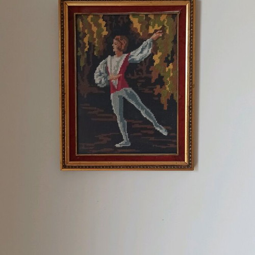 Handmade embroidered frame used, classic dancer
