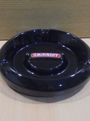 Smirnoff vodka old round promotional ceramic ashtray like new