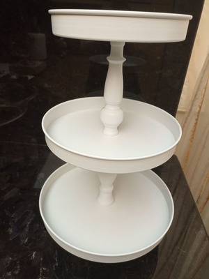 Metal white three-tier serving tray