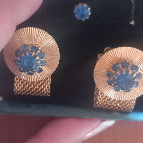 Vintage men's cufflinks set like new