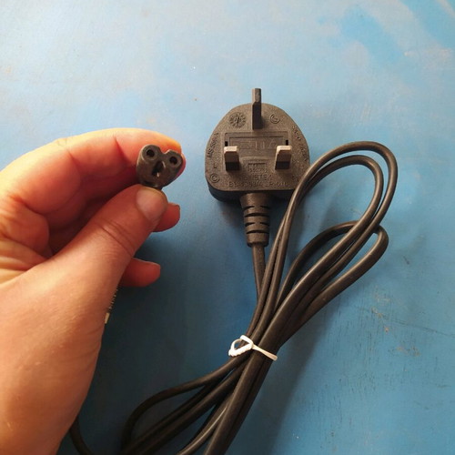 Cable for UK plug male female 5A new with built-in fuse