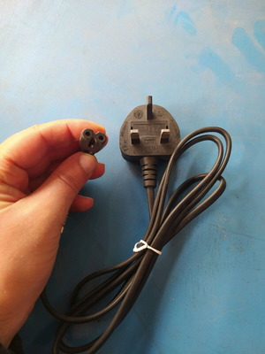 Cable for UK plug male female 5A new with built-in fuse