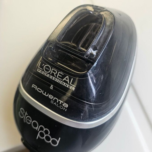 Steampod L'oreal Hair Straightener with Steam used