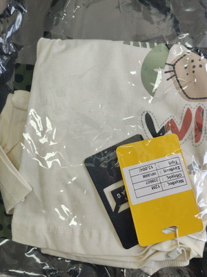 Baby boy clothing set new for 12 months, pants, shirt, bandana