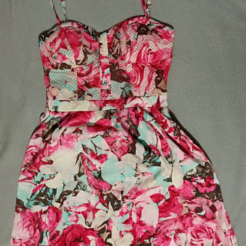 Jessica Simpson summer dress like new, floral, pink and turquoise