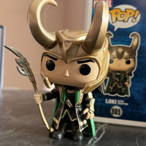 Marvel Funko Pop Bundle with Deadpool, Doctor Strange Chase, Loki, Thor, Groot & Avengers 6-Pack