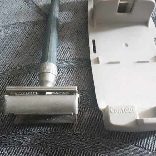 Gillette Contour Vintage shaver used, lip cap