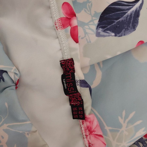 Dress medium size like new