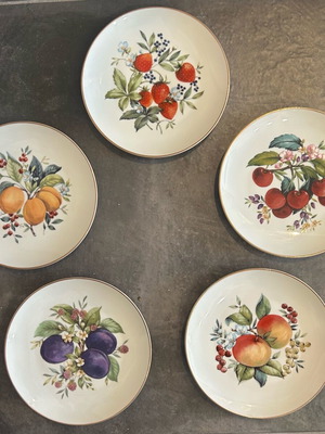 Πιάτα τοίχου καινούργια, συλλογή 5 τεμαχίων με φρούτα