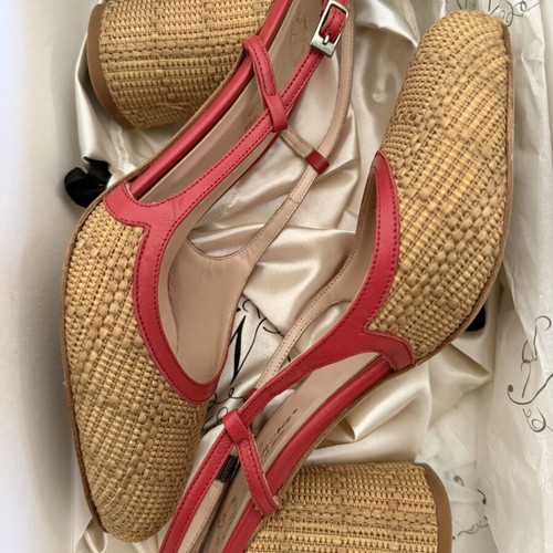 Lenora rattan pumps like new, beige and red, size 36