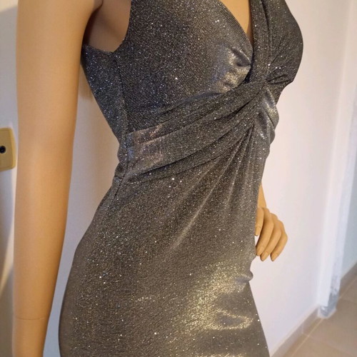 10€ New dress small from a store that closed