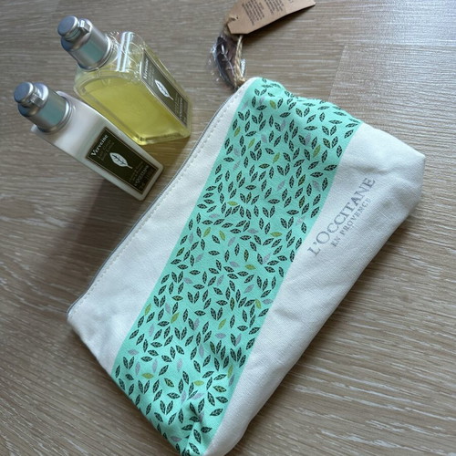 L’Occitane Verveine set new with shower gel and body lotion 70ml