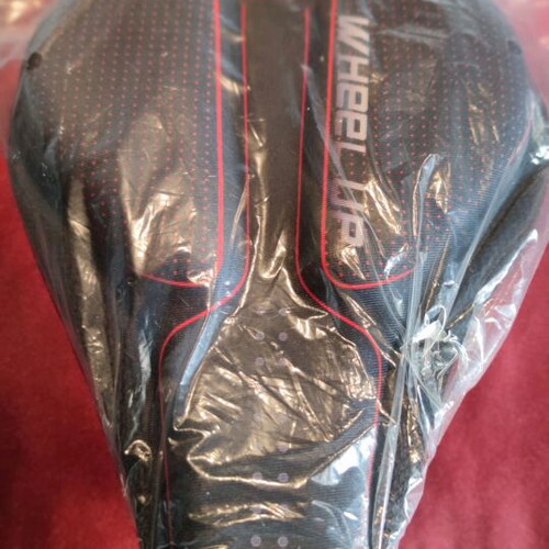 Bicycle saddle cover new orthopedic with cushions black and red