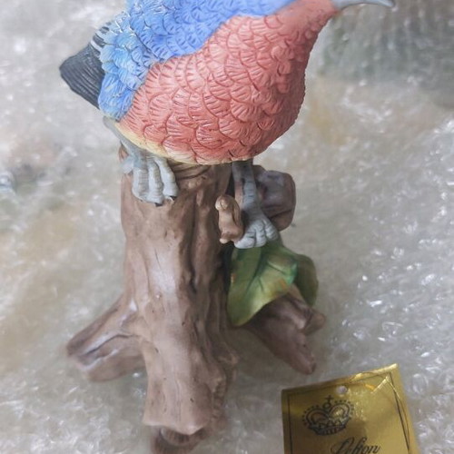 Lefton decorative bird blue bluebird new with wooden base
