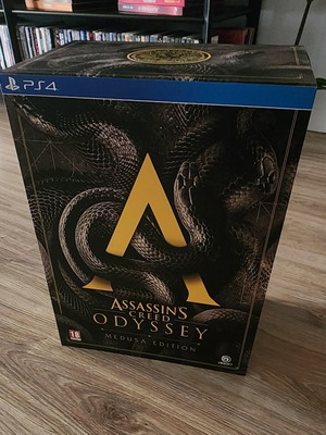 Assassins Creed PS4 collector edition box