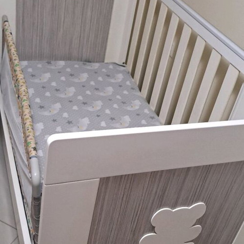 Baby cot like new with mattress